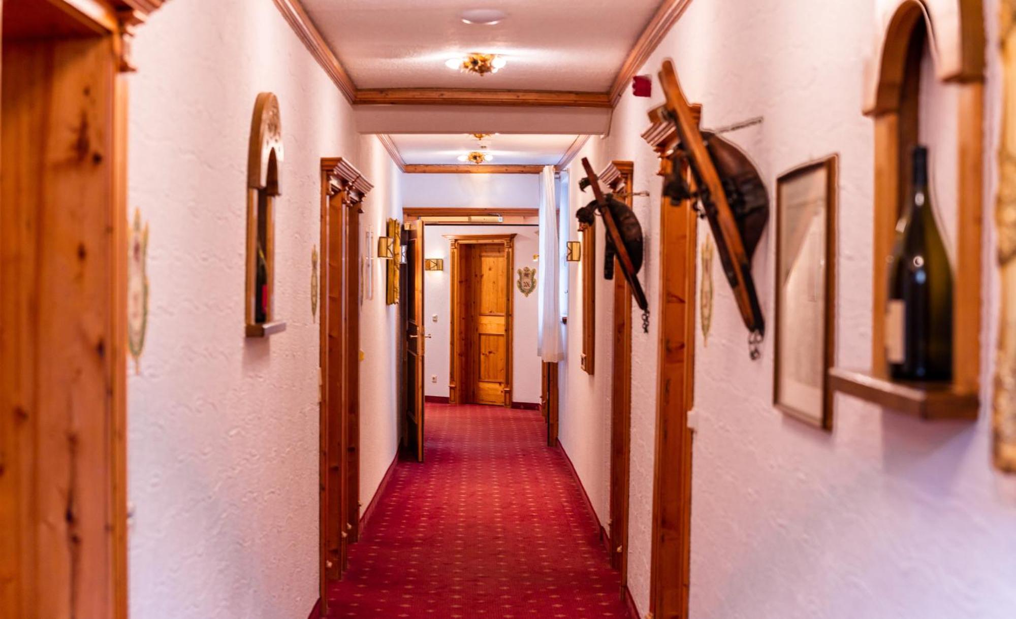 Hotel-Restaurant Kreuzberghof Tagungs- Und Veranstaltungshotel Tiefenbach  Exterior photo