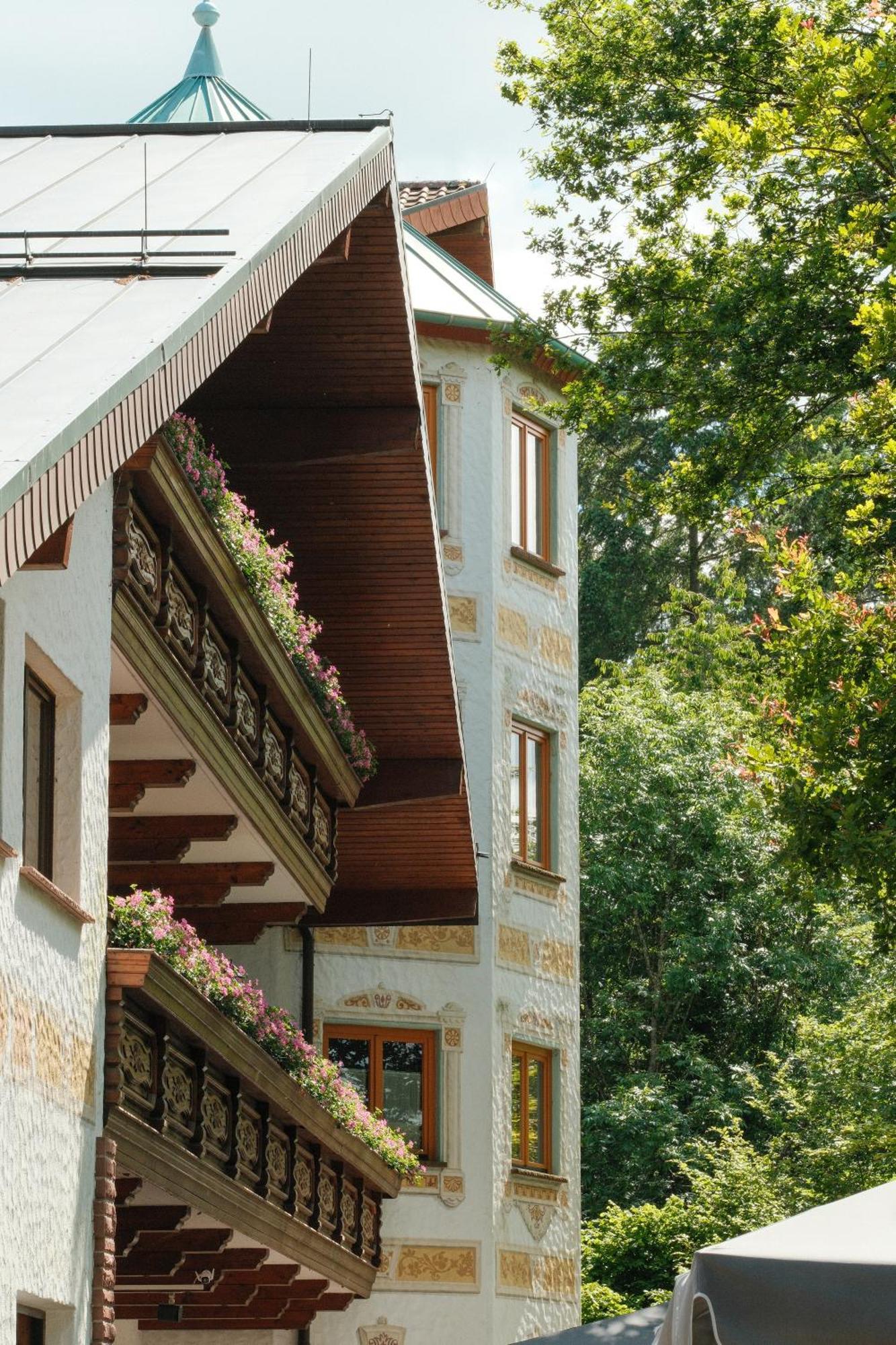 Hotel-Restaurant Kreuzberghof Tagungs- Und Veranstaltungshotel Tiefenbach  Exterior photo