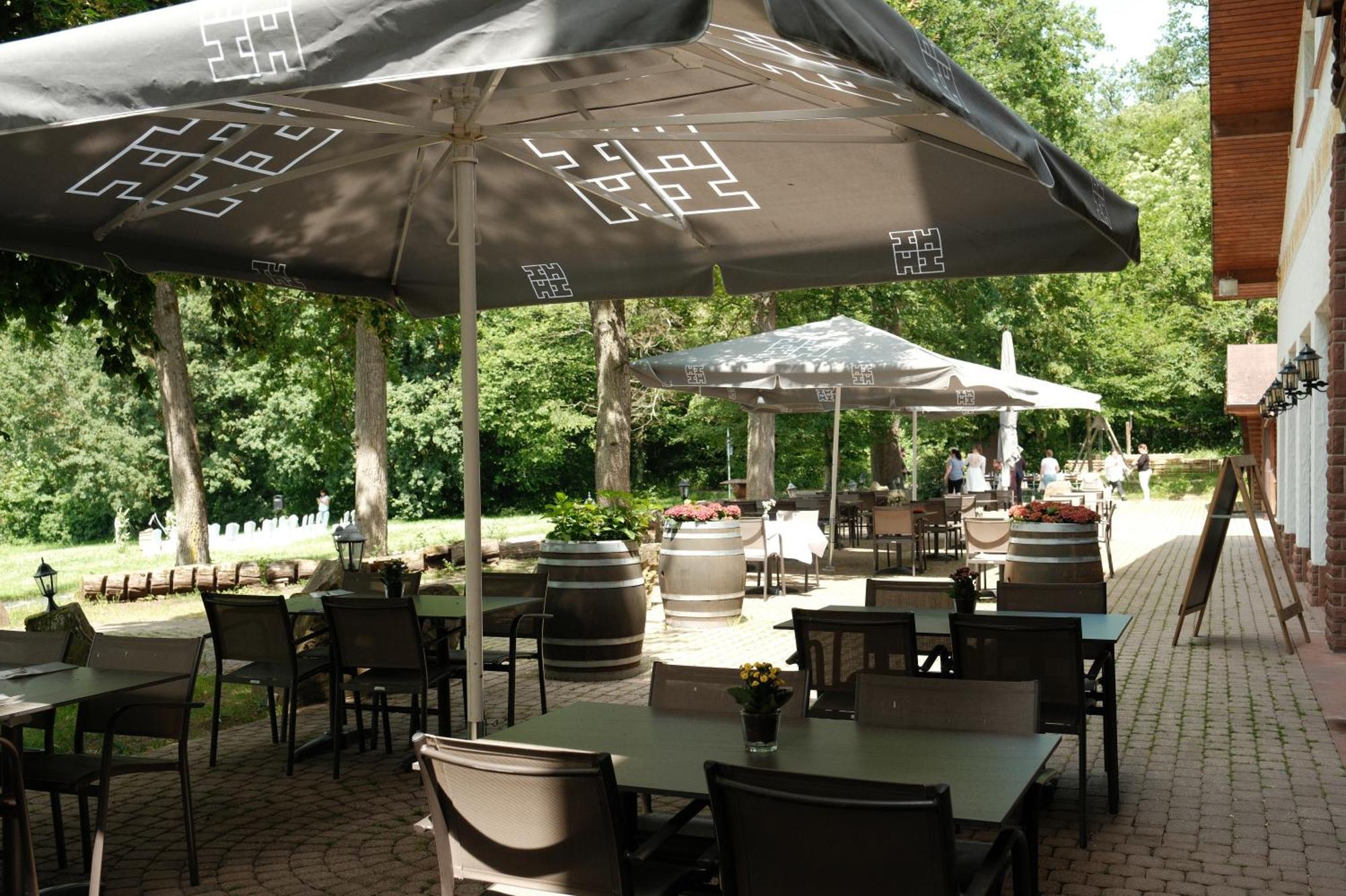 Hotel-Restaurant Kreuzberghof Tagungs- Und Veranstaltungshotel Tiefenbach  Exterior photo